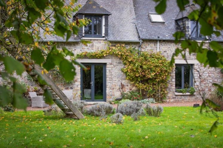 L'Hôtié de Brocéliande Paimpont Exterior foto